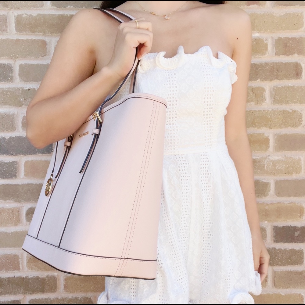 NWT Michael Kors Top Zip Tote Leather💕Gaby’sBags - Picture 3 of 6